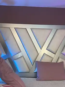 Ashleeyprincess01 online show from 04-15-26, 12:10