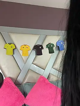 Ashleeyprincess01 online show from 06-18-26, 01:05