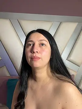 Ashleeyprincess01 online show from 05-21-26, 01:19