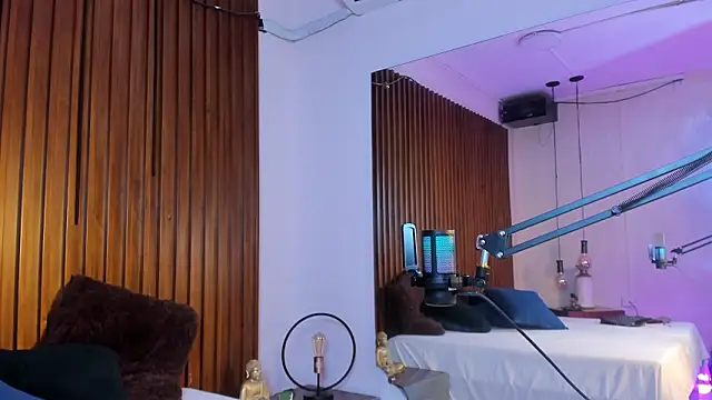 Laila-Miller online show from 03-02-26, 05:08