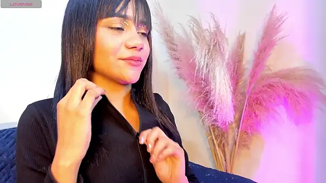 Laila-Miller online show from 03-21-26, 05:08