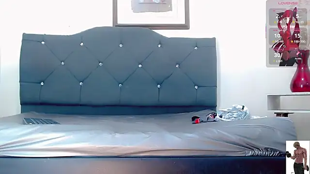 Emma Boms online show from 03-15-26, 03:46