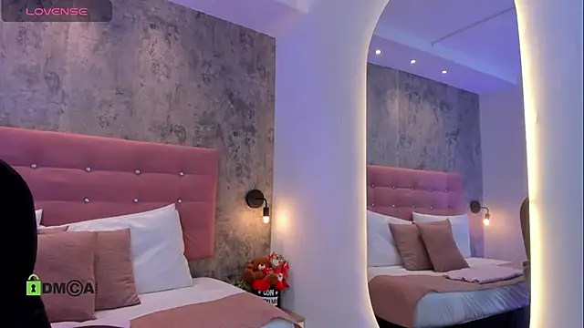 RomaBellanova online show from 03-09-26, 08:12