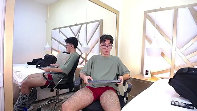 Austin Reedss online show from 03-06-26, 03:34