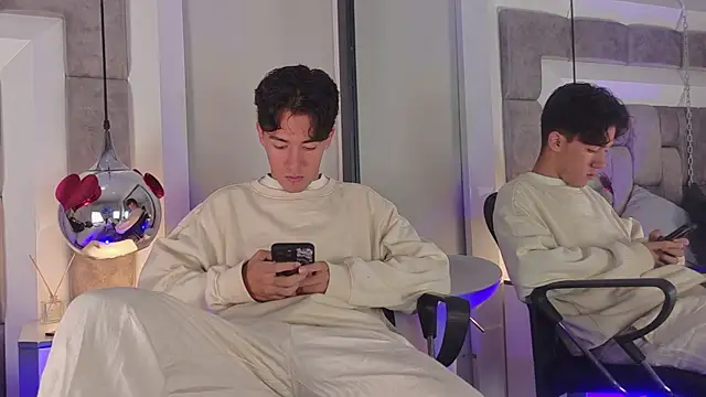 Austin Reedss online show from 03-31-26, 12:40