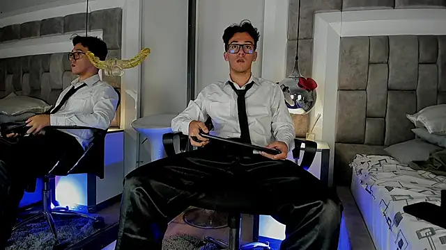 Austin Reedss online show from 03-06-26, 03:40