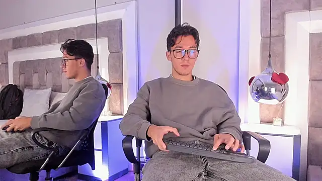 Snapshot of Austin_Reedss chatting on 02-27-26, 11:54 Austin Reedss online show from 02-27-26, 11:54