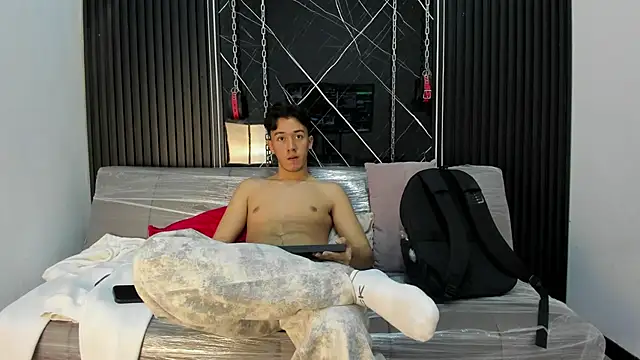 Austin Reedss online show from 04-11-26, 09:40