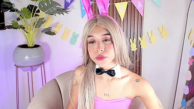 Lady  scarlett online show from 04-05-26, 09:54