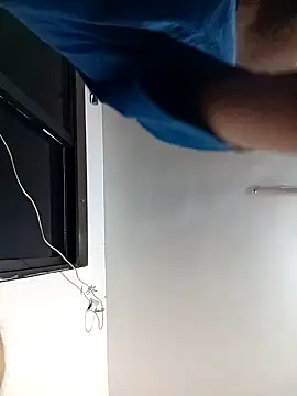 Snapshot of _iluvatar_ chatting on 02-27-26, 09:14 iluvatar online show from 02-27-26, 09:14