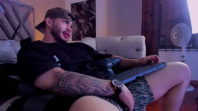 Vincentblack online show from 06-16-26, 06:52