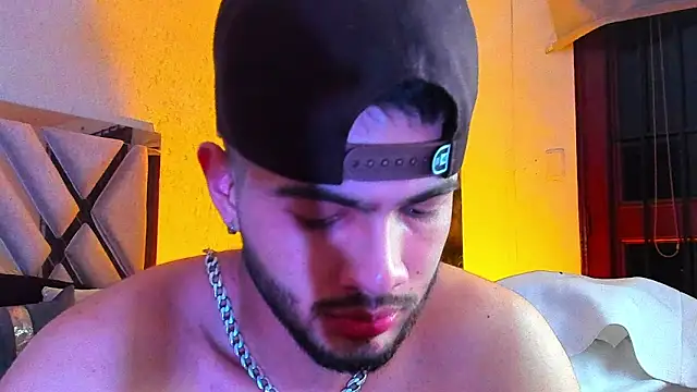 Snapshot of Vincentblack chatting on 02-24-26, 06:36 Vincentblack online show from 02-24-26, 06:36