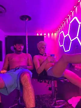 SNAKEARM online show from 02-25-26, 06:57