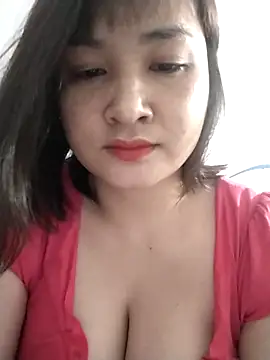 Snapshot of Jeassi-sica01 chatting on 02-28-26, 05:07 Jeassi-sica01 online show from 02-28-26, 05:07