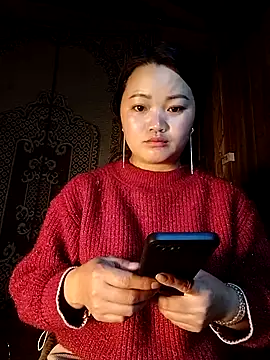 Snapshot of Ttmay- chatting on 02-26-26, 01:16 Ttmay- online show from 02-26-26, 01:16