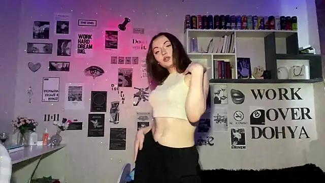 Snapshot of JeannaLanno chatting on 02-27-26, 12:38 JeannaLanno online show from 02-27-26, 12:38