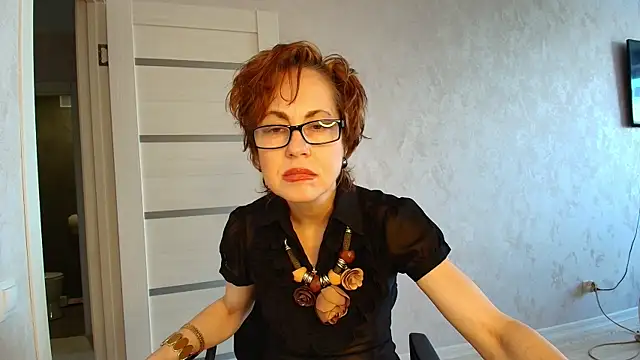LioraWeiss online show from 04-29-26, 09:46