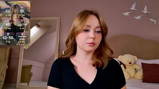 ElaraVance online show from 05-07-26, 05:01