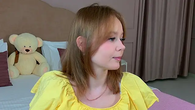 ElaraVance online show from 03-30-26, 05:09