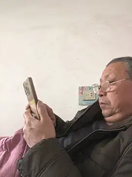 yaocaobi8 online show from 03-13-26, 07:46