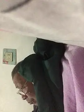 yaocaobi8 online show from 03-23-26, 12:49