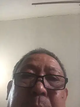 yaocaobi8 online show from 05-15-26, 01:36