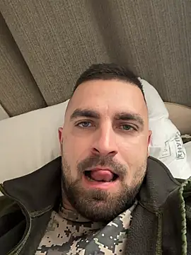 VANYA1997 online show from 04-10-26, 09:05