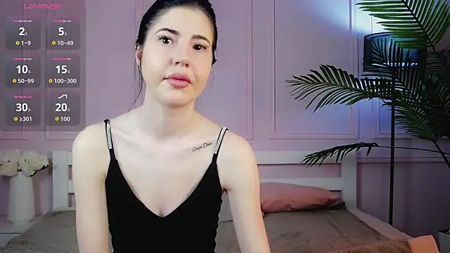 EmilyRamsey online show from 04-29-26, 08:26