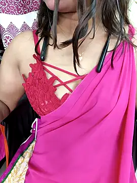 Snapshot of Sweet_Mahii chatting on 03-02-26, 06:48 Sweet Mahii online show from 03-02-26, 06:48