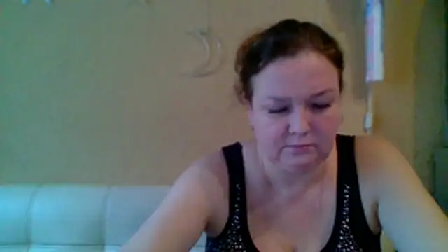 Snapshot of LubovBloom chatting on 02-26-26, 06:13 LubovBloom online show from 02-26-26, 06:13