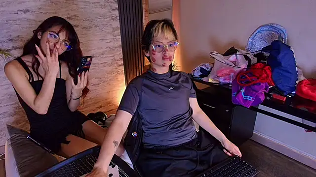 RedHood 1 online show from 03-06-26, 04:02