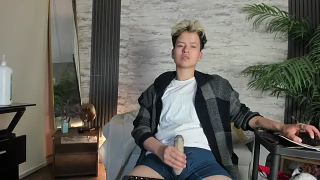 RedHood 1 online show from 03-27-26, 08:26