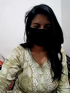 Sonakshi kumari online show from 03-13-26, 06:24