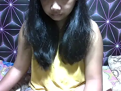 Flowerbebe online show from 03-13-26, 08:47