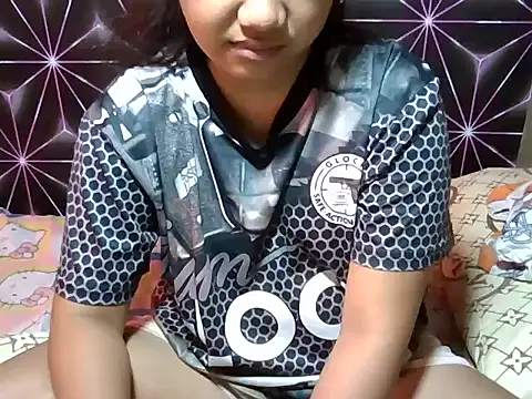 Flowerbebe online show from 03-27-26, 07:17