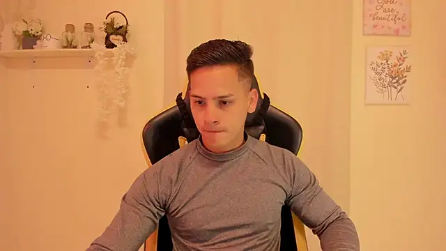 sexy andres01 online show from 03-22-26, 01:12