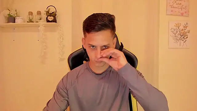 sexy andres01 online show from 04-20-26, 01:13