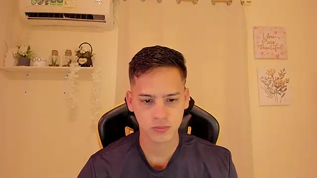 sexy andres01 online show from 03-07-26, 01:16