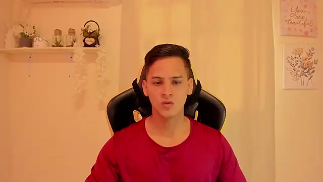 sexy andres01 online show from 04-09-26, 02:45