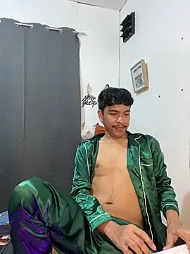 Snapshot of asian_darlingcummersxXx chatting on 06-09-26, 02:18 asian darlingcummersxXx online show from 06-09-26, 02:18
