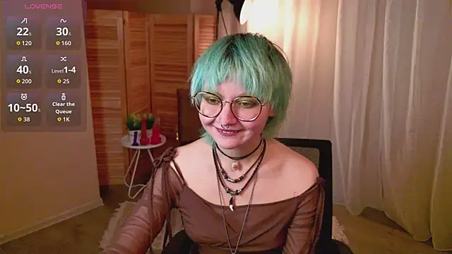 Snapshot of powderofgun chatting on 04-28-26, 08:35 powderofgun online show from 04-28-26, 08:35