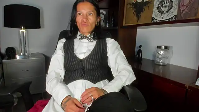 Snapshot of Amelie_Blake chatting on 04-29-26, 11:14 Amelie Blake online show from 04-29-26, 11:14