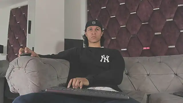 TonyBenedetti online show from 05-26-26, 08:29