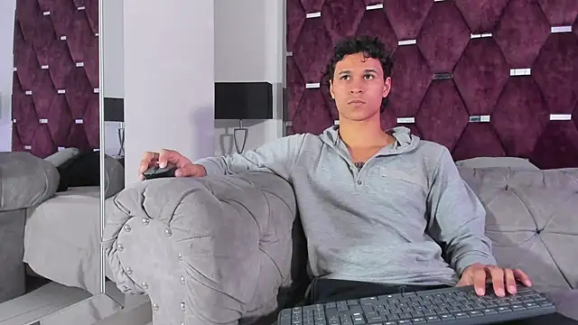 TonyBenedetti online show from 06-23-26, 08:40