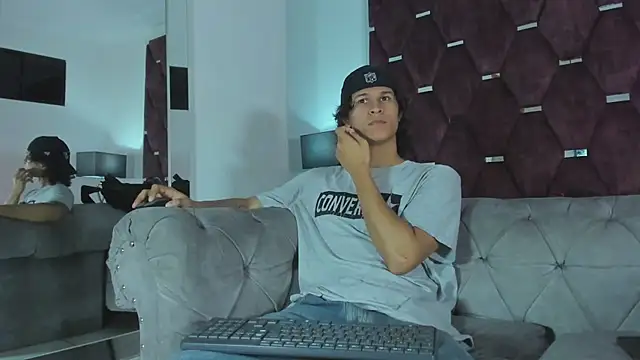 TonyBenedetti online show from 04-22-26, 08:37