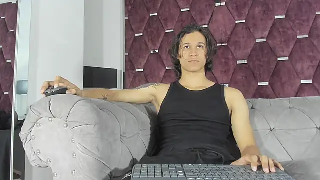 TonyBenedetti online show from 05-27-26, 09:33