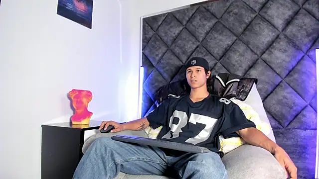 TonyBenedetti online show from 03-20-26, 10:38