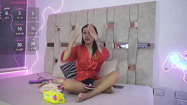 liasuaza online show from 03-24-26, 01:33