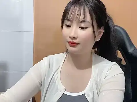 Sunny2868 online show from 03-04-26, 02:25