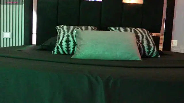 Dark Eros  online show from 04-08-26, 03:30